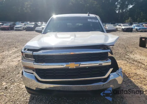 2019 Chevrolet Silverado Ld C1500 Lt z USA, uszkodzony, nr VIN 2GCRCPECXK1152613